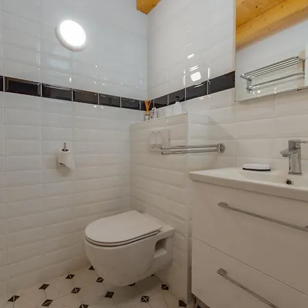 Apartment Varos With Shared Pool *